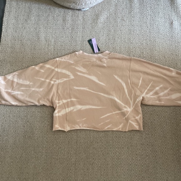 Wild Fable Cropped Tie Dye Neutra Oversized Sweatshirt - Picture 3 of 3